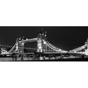 THE TOWER BRIDGE IN LONDON