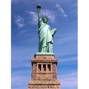 NY STATUE OF LIBERTY AND PEDESTAL