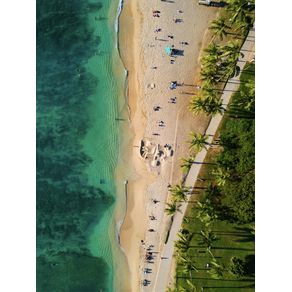 HAWAII - BEACH DAY - HONOLULU