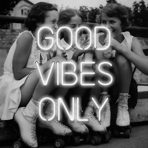 GOOD VIBES ONLY NEON 04