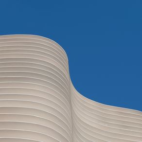 BANDEIRA I SÉRIE CURVAS PARA NIEMEYER