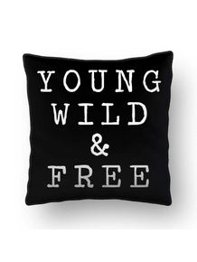 ALMOFADA---YOUNG-WILD---FREE---BLACK