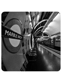 metro-tube-mind-the-gap-londres-uk-190