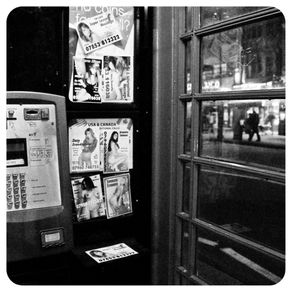 cabine-telefonica-londrina-propaganda-porno-233