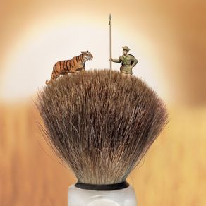 shaving-brush-savanna-iii--every-dog-has-his-day