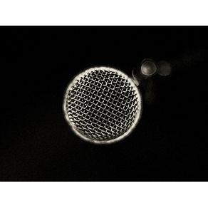quadro-planeta-microfone