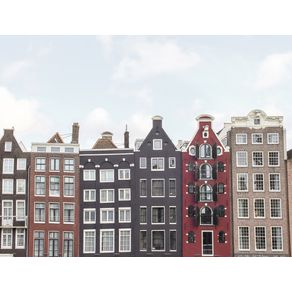 CANAL HOUSES IN AMSTERDAM
